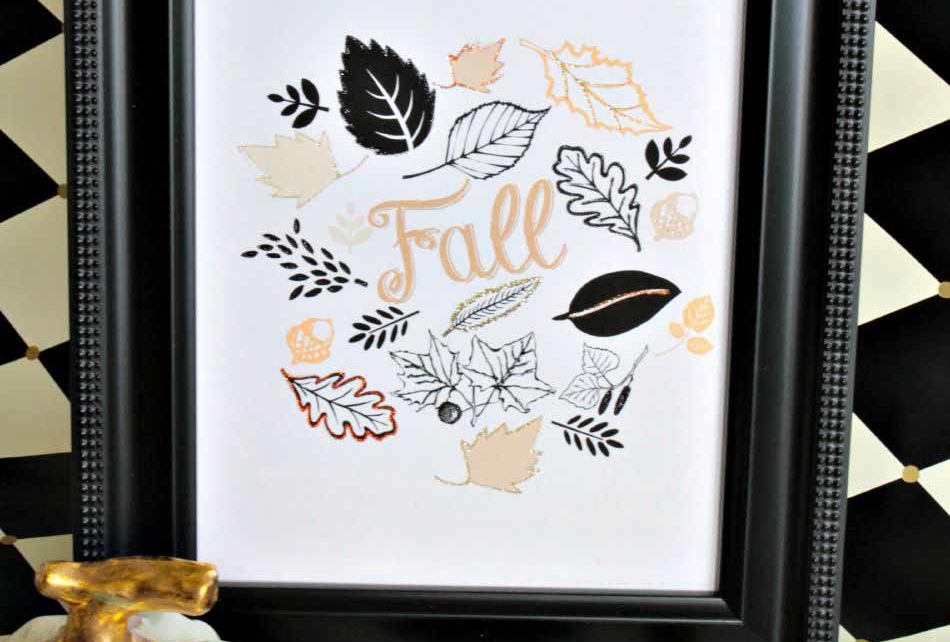 Autumn is the best time of the year & black & gold are trending for Fall.Download this simple and pretty Fall Printable that I've designed for you. It's even prettier when embellished with a little glitter. See the tutorial here: http://destinationcreate.com/pretty-fall-printable/