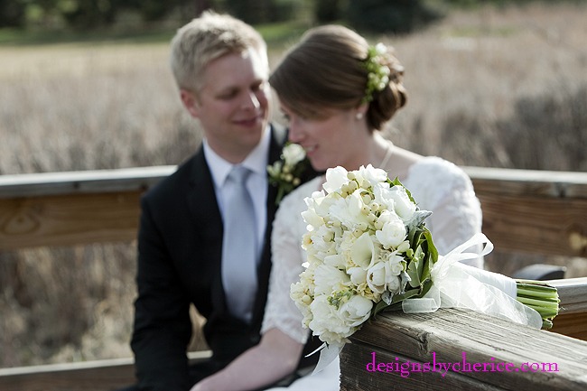 Rustic chic Colorado Mountain wedding at Evergreen Lake House