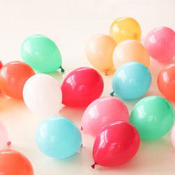 Balloon Bash- decorating with balloons
